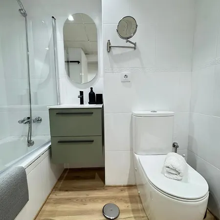 Triana Confort Apartamento *